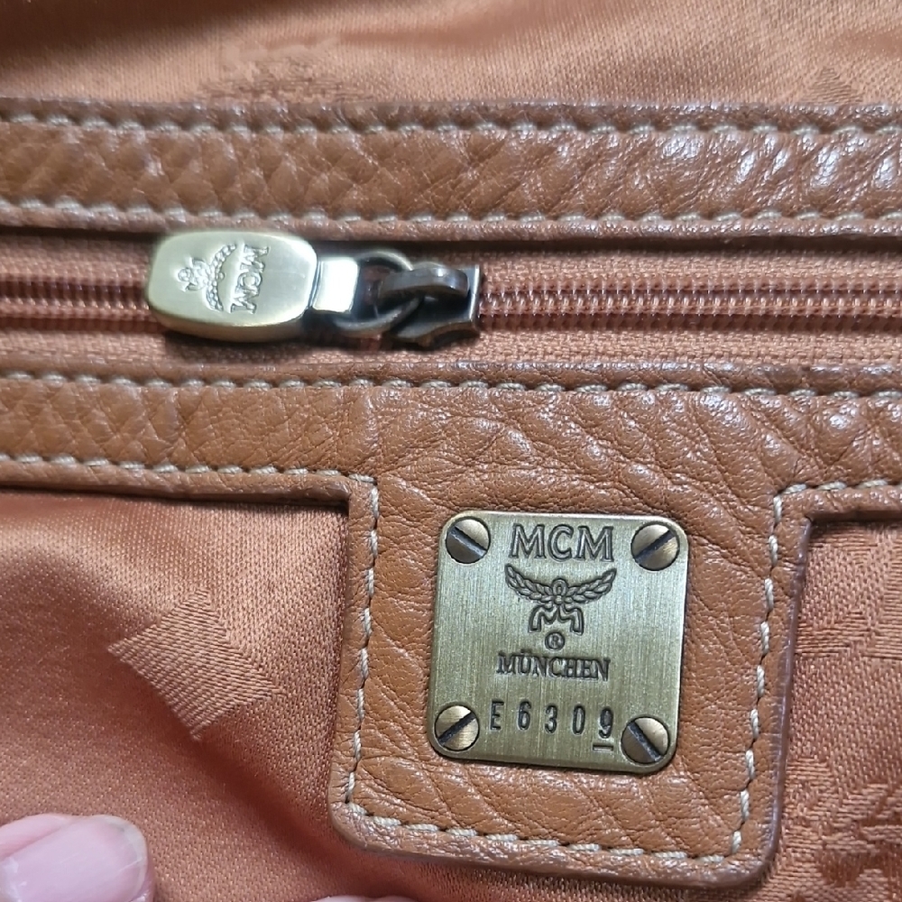 MCM Tan Leather Shoulder Bag - Picture 7 of 13